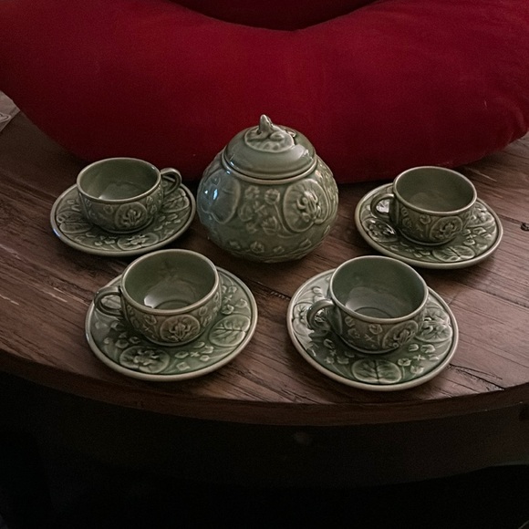 Bordallo Pinheiro Frog Sugar Bowl & Lid 4 1/2